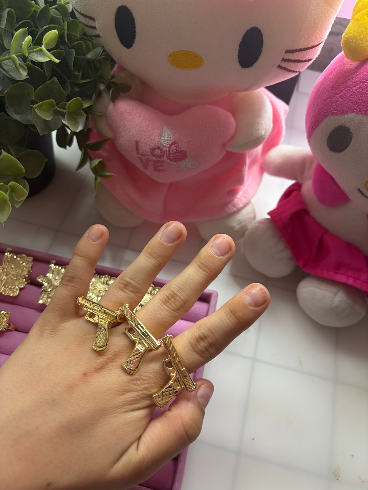 Gun Ring